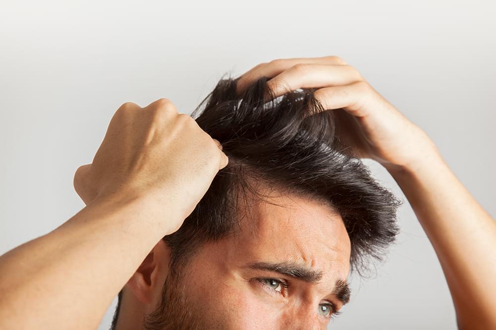 Как остановить выпадение волос на голове: причины, заболевания, лечение алопеции